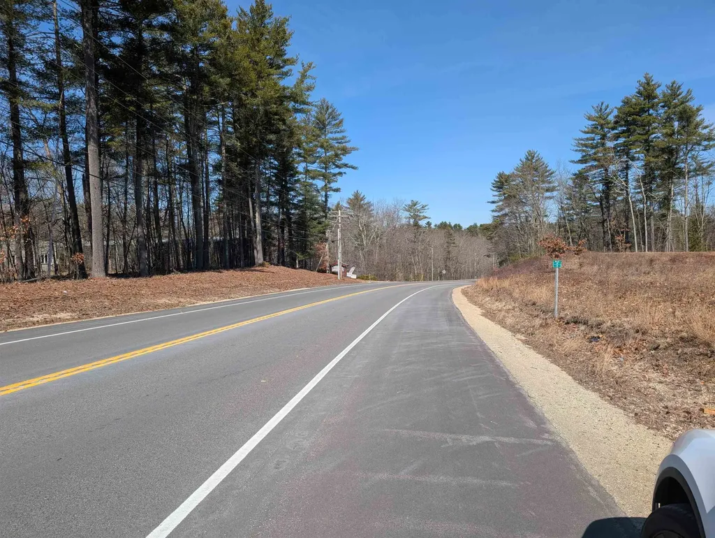 00 Calef Highway Barrington NH 03825