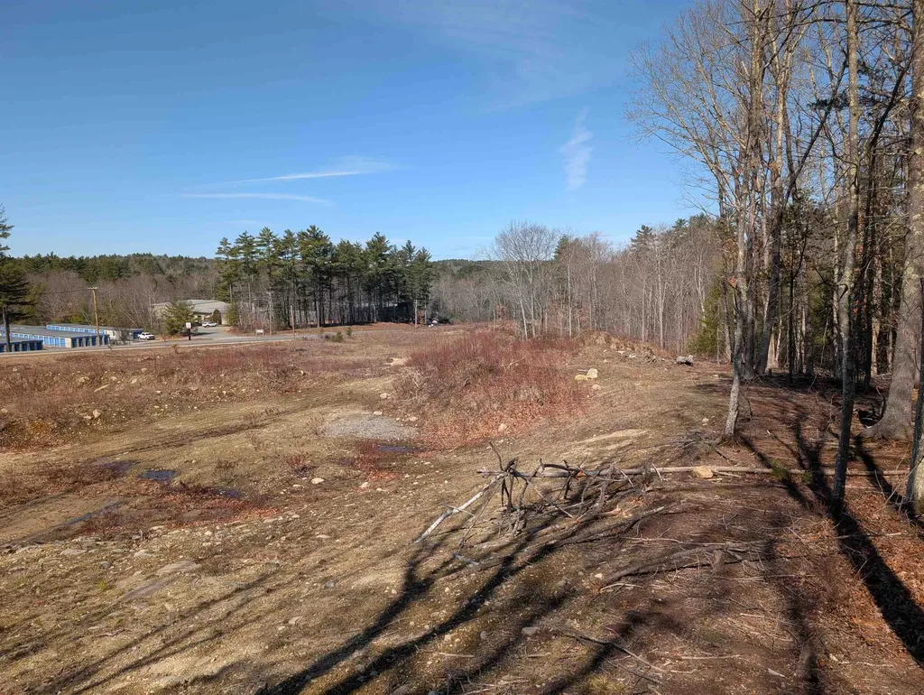 00 Calef Highway Barrington NH 03825