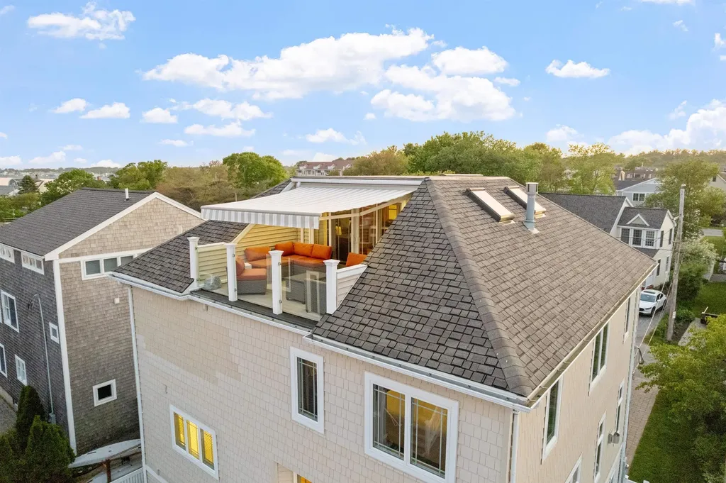 30 Ancient Highway Hampton NH 03842