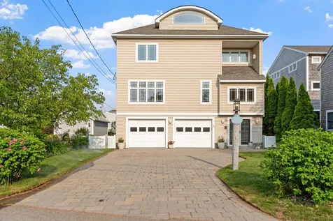 30 Ancient Highway Hampton NH 03842