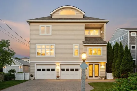 30 Ancient Highway Hampton NH 03842