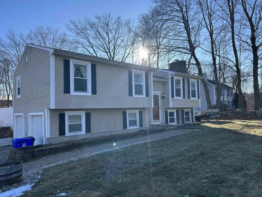 1409 Wellington Road Manchester NH 03104