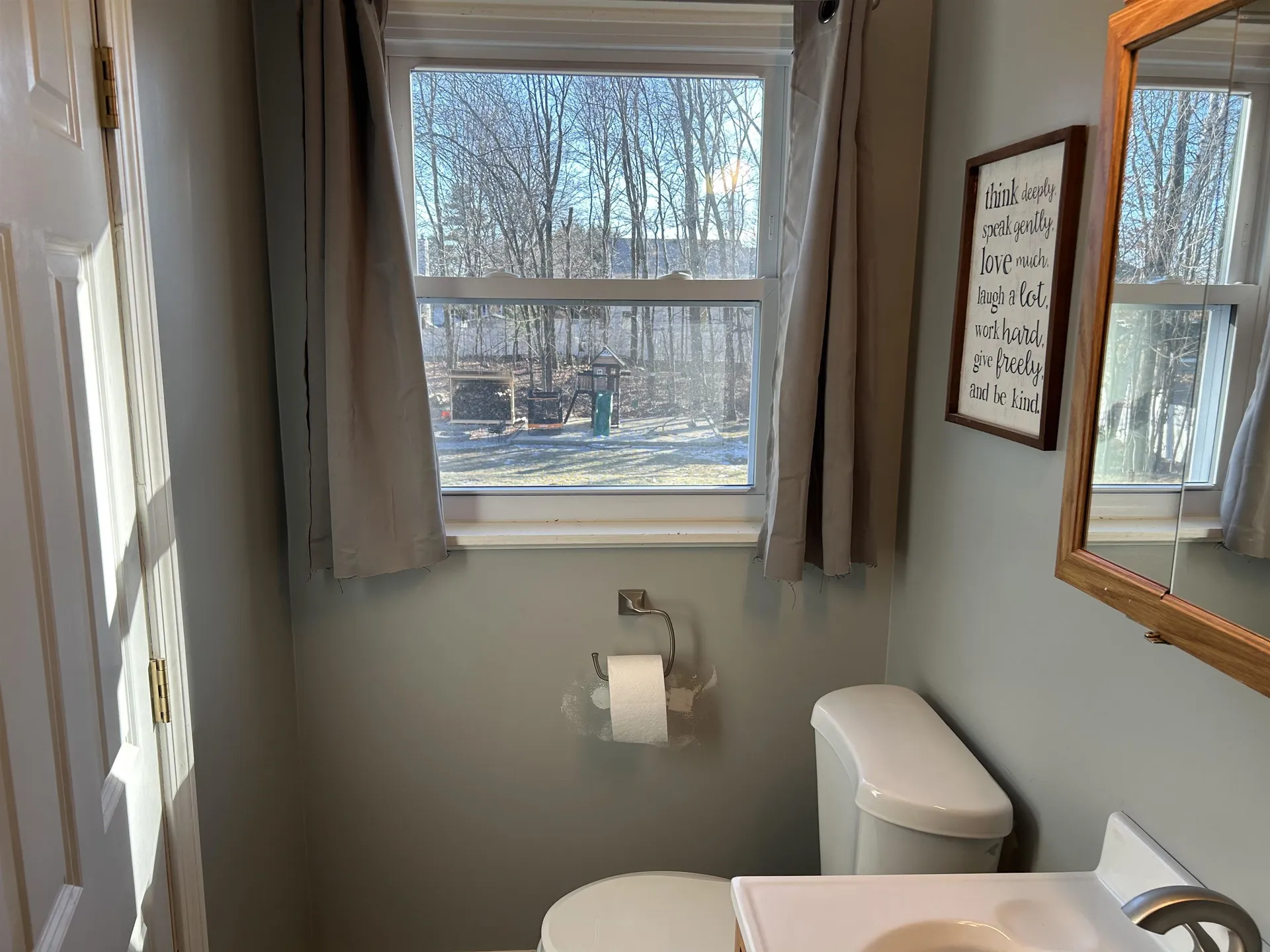 1409 Wellington Road Manchester NH 03104