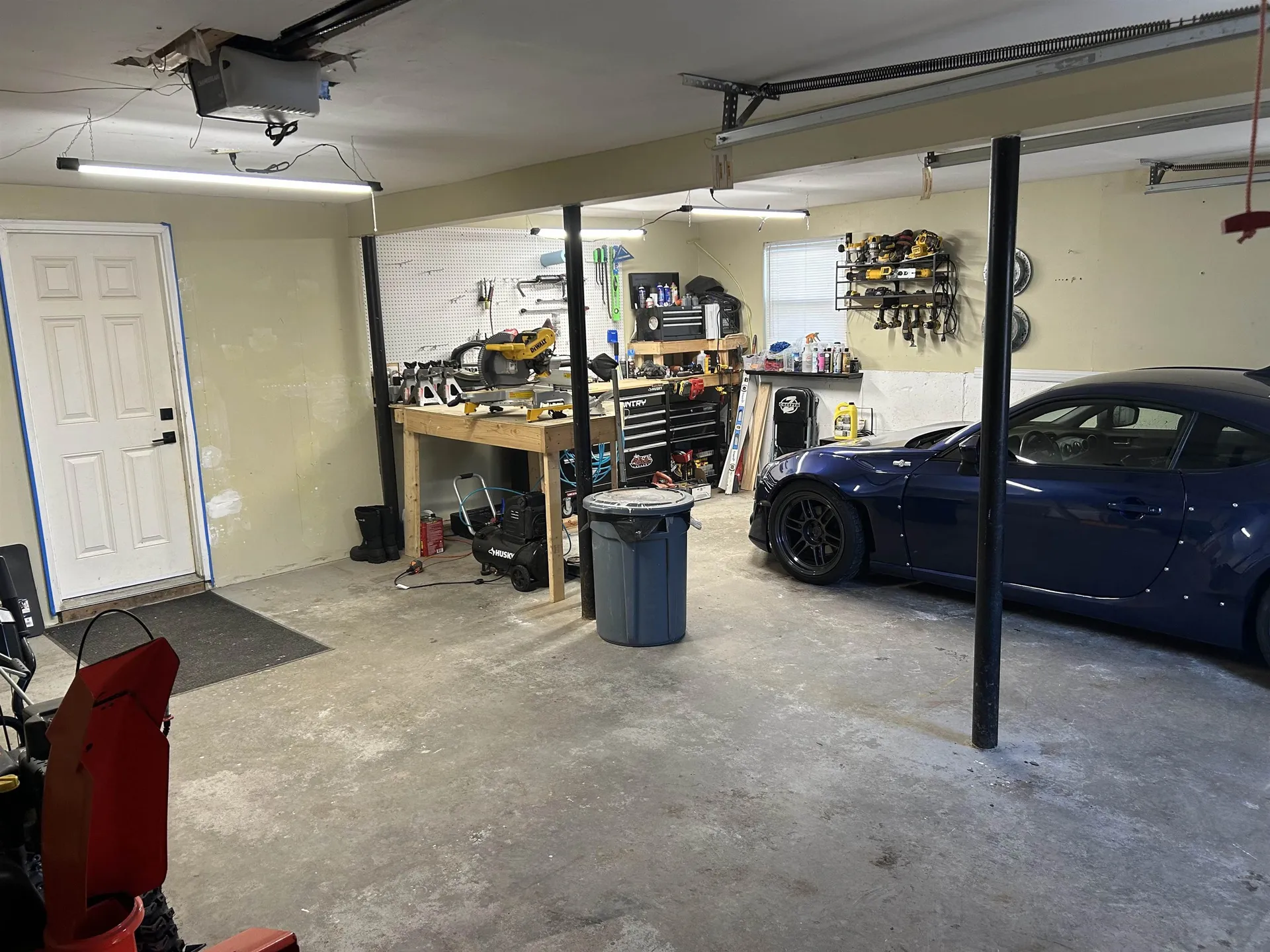 1409 Wellington Road Manchester NH 03104