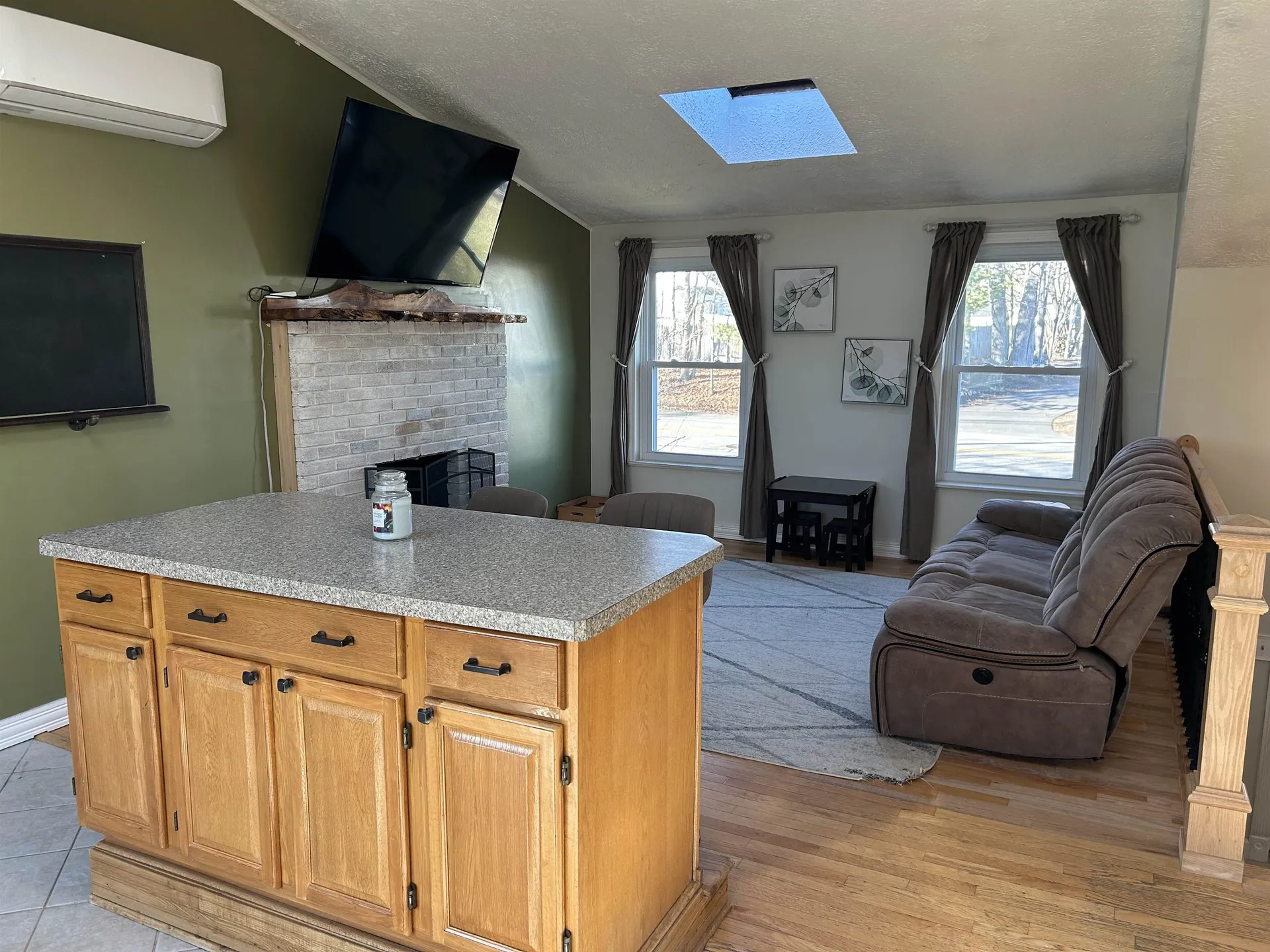 1409 Wellington Road Manchester NH 03104