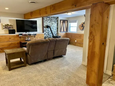 1409 Wellington Road Manchester NH 03104