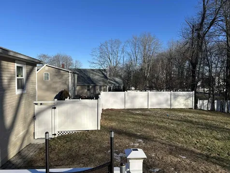 1409 Wellington Road Manchester NH 03104