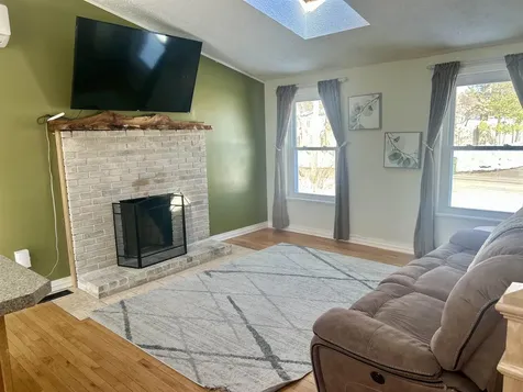 1409 Wellington Road Manchester NH 03104