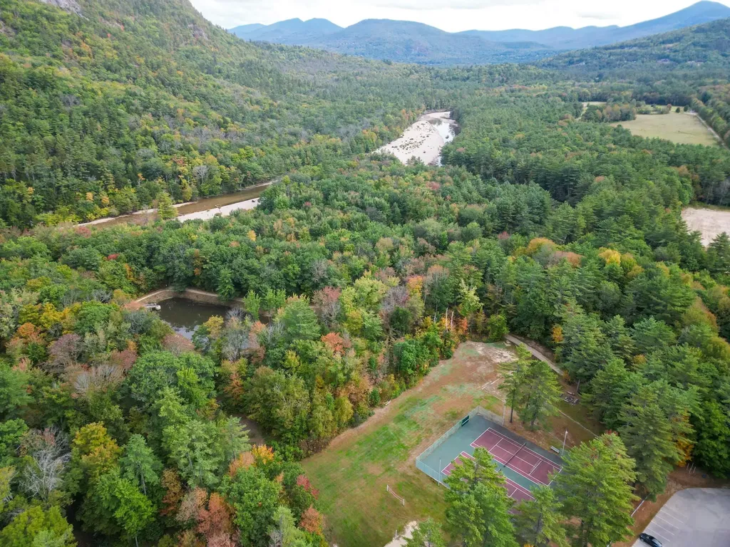 9I River Run Drive Bartlett NH 03812