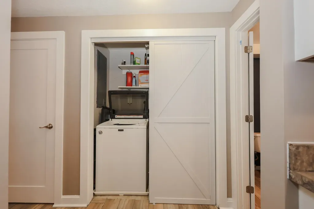 584 Calef Highway Lee NH 03861