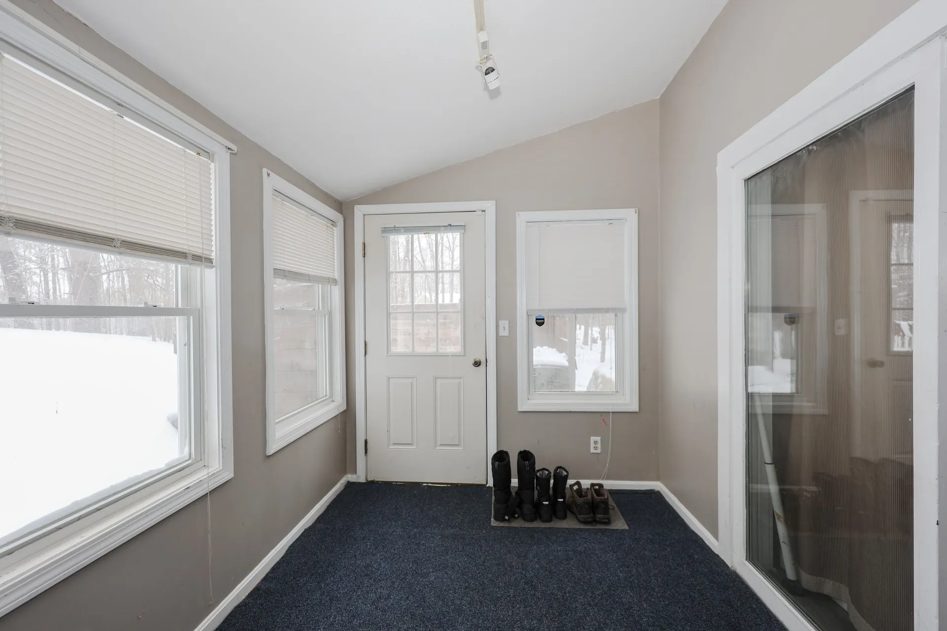 584 Calef Highway Lee NH 03861