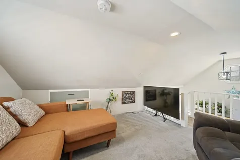 223 W Shore Avenue Manchester NH 03109