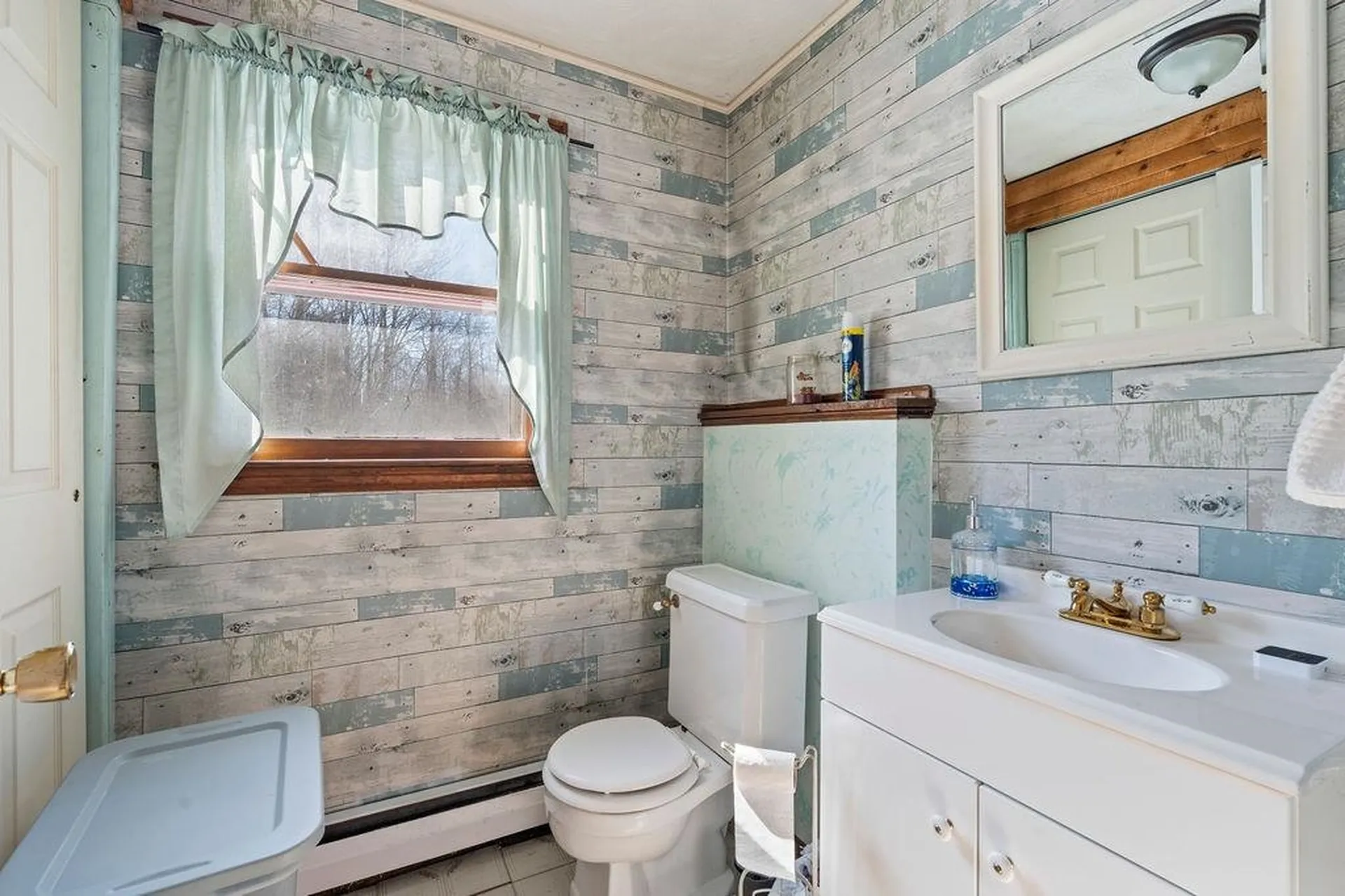 1 Stagecoach Drive Sandown NH 03873