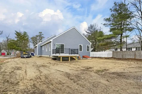 73 Ferry Street Hudson NH 03051