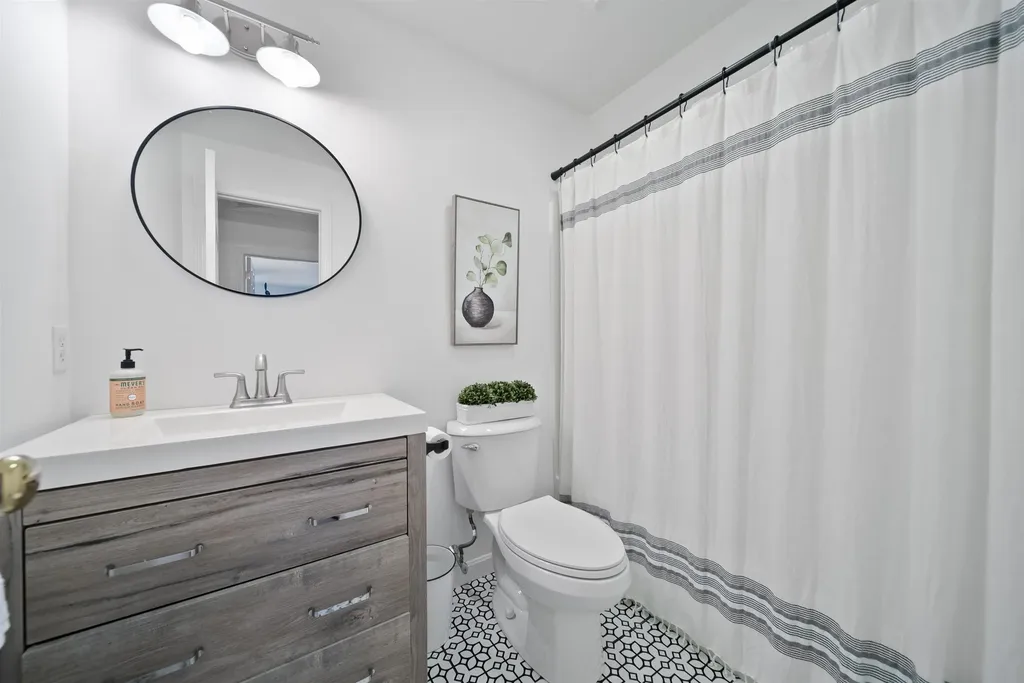 59 Bucks Hill Road Durham NH 03824