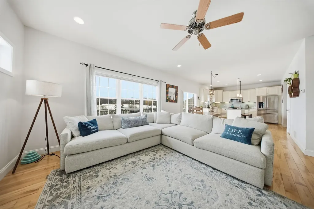 20 Sommerfield Drive South Burlington VT 05403