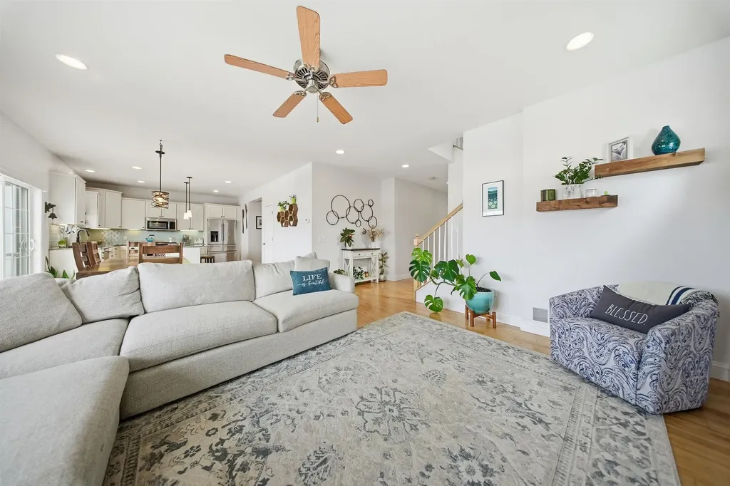 20 Sommerfield Drive South Burlington VT 05403