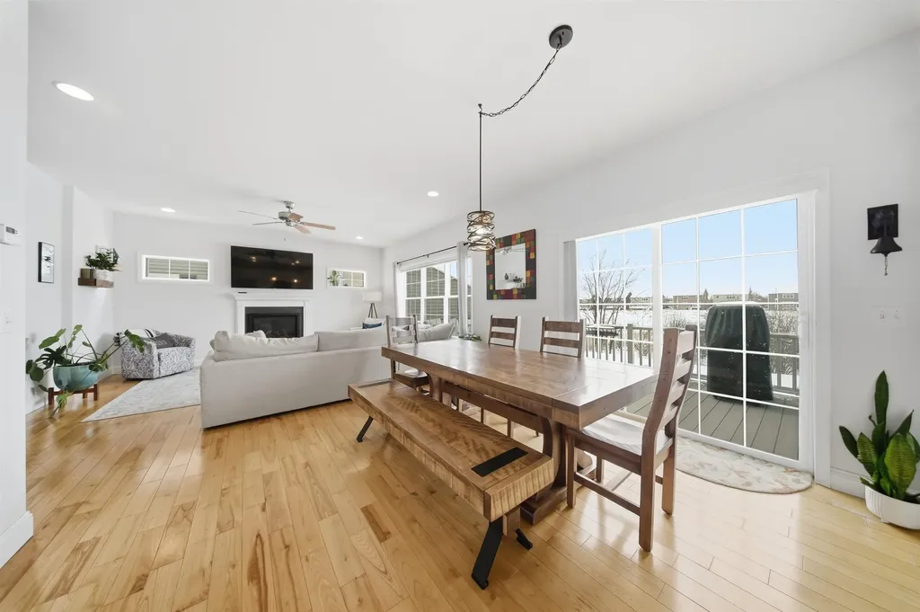 20 Sommerfield Drive South Burlington VT 05403