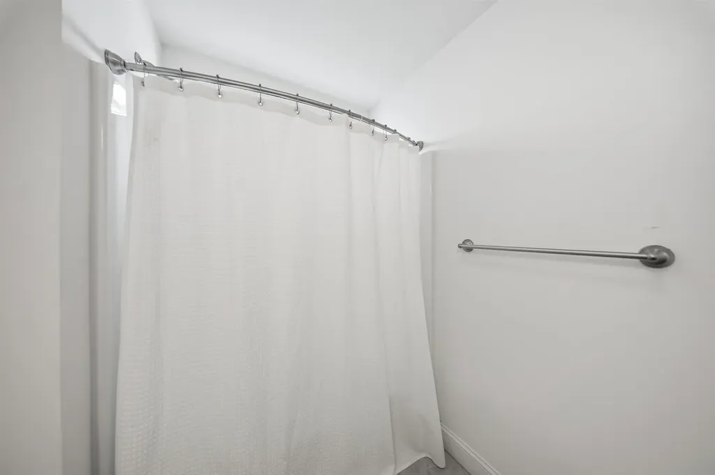 20 Sommerfield Drive South Burlington VT 05403