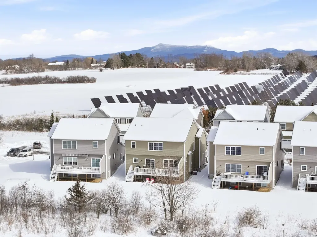 20 Sommerfield Drive South Burlington VT 05403