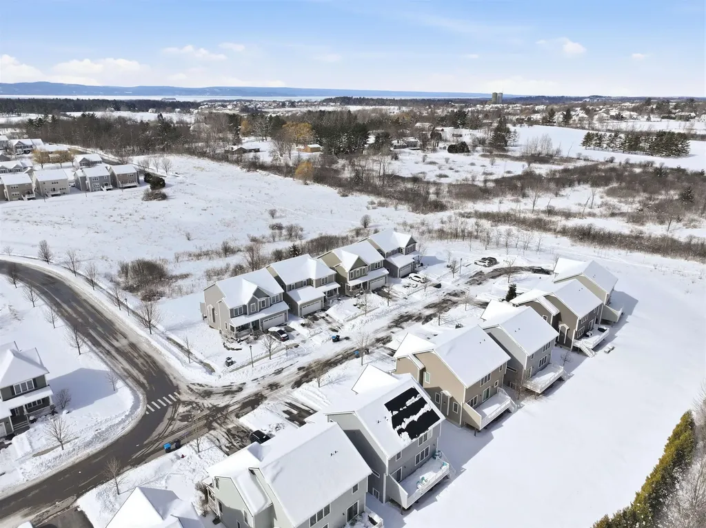 20 Sommerfield Drive South Burlington VT 05403