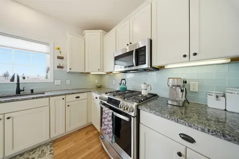 20 Sommerfield Drive South Burlington VT 05403