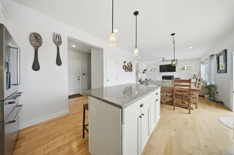 20 Sommerfield Drive South Burlington VT 05403