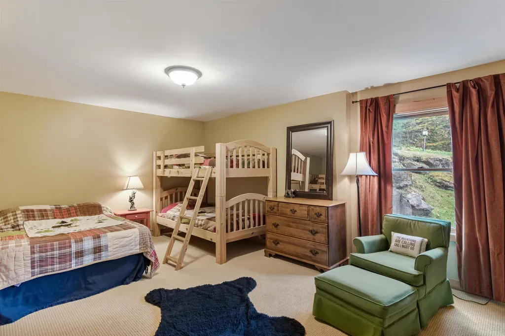 260 Mansfield View Road Stowe VT 05672