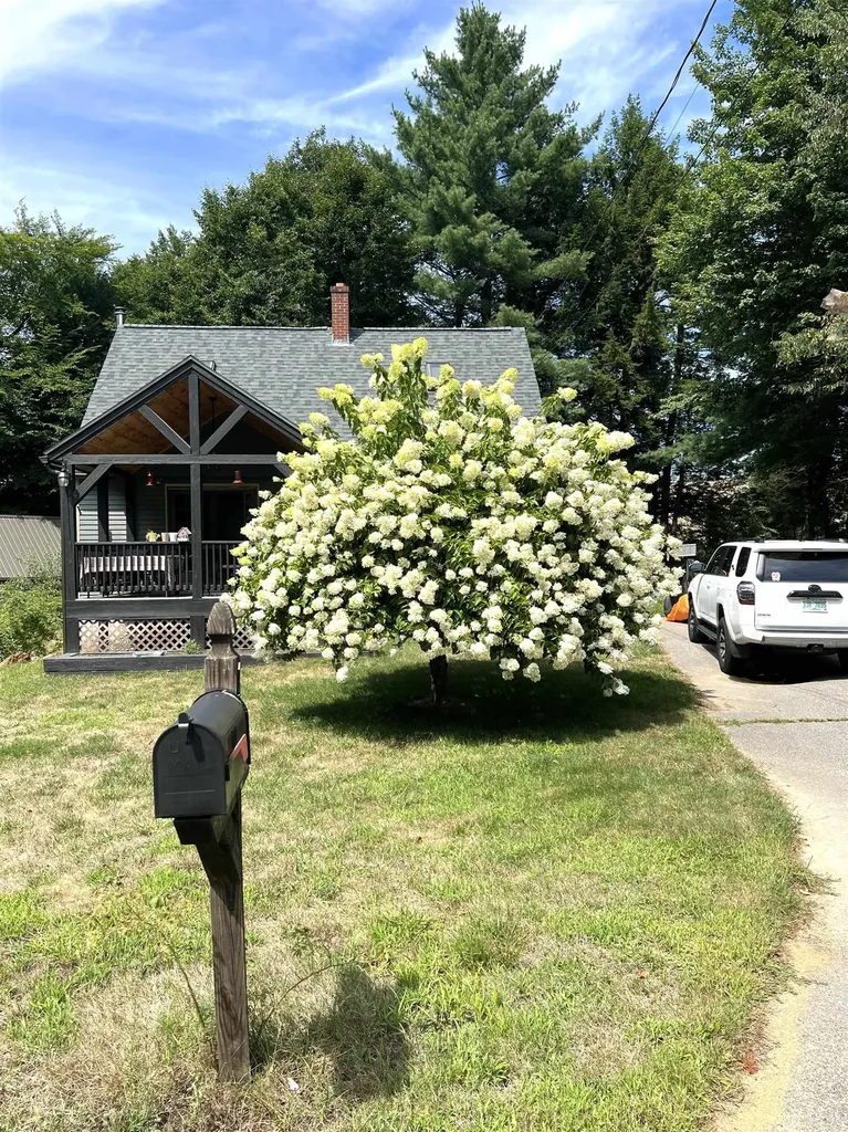 136 Lovering Avenue Loudon NH 03307