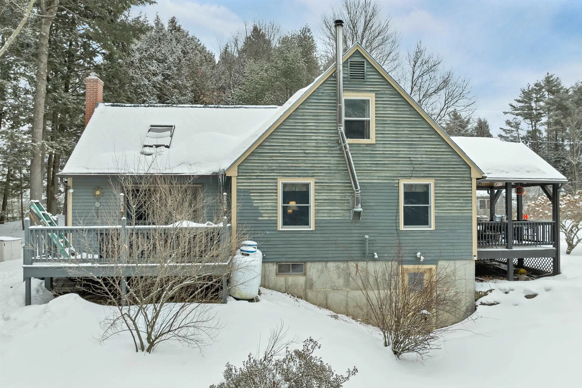 136 Lovering Avenue Loudon NH 03307