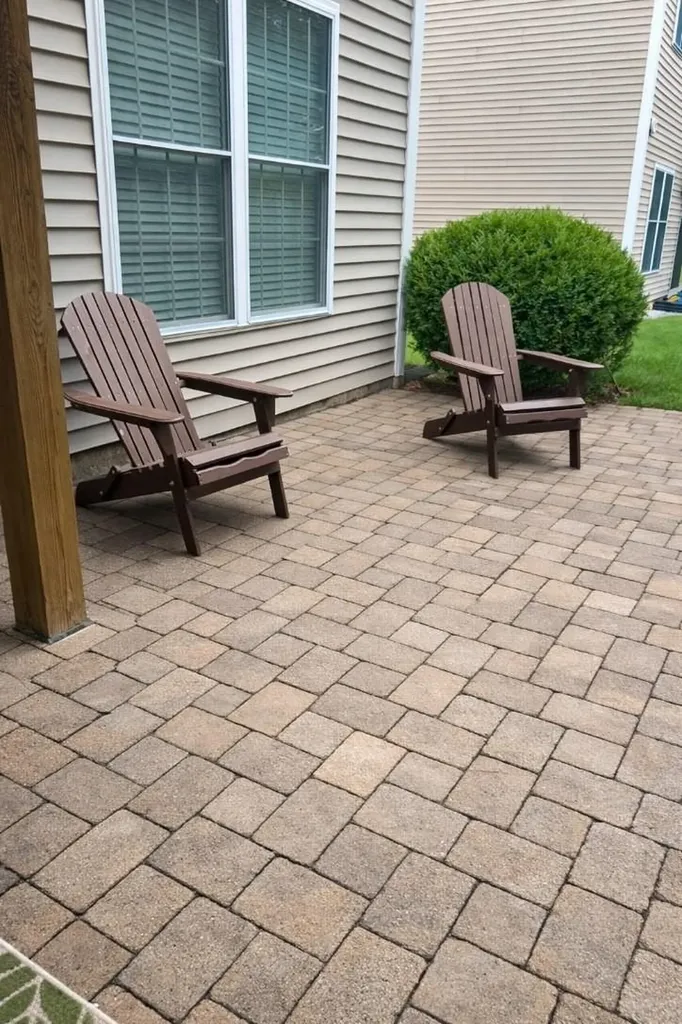 11 Canterberry Court Hudson NH 03051