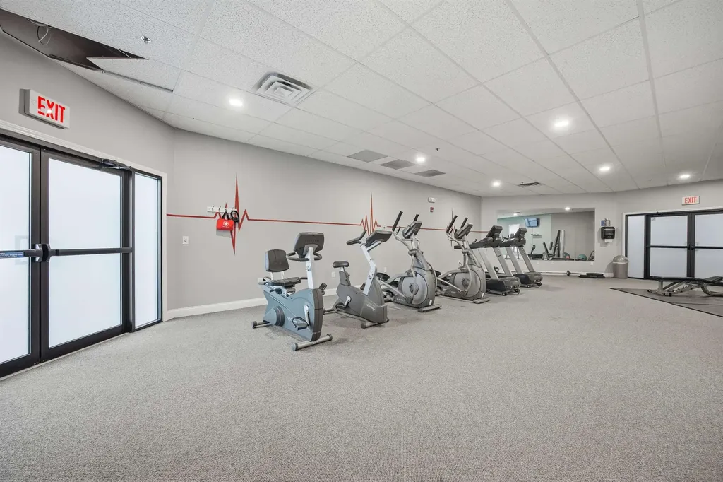 11 Canterberry Court Hudson NH 03051