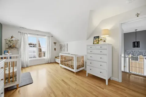 11 Canterberry Court Hudson NH 03051