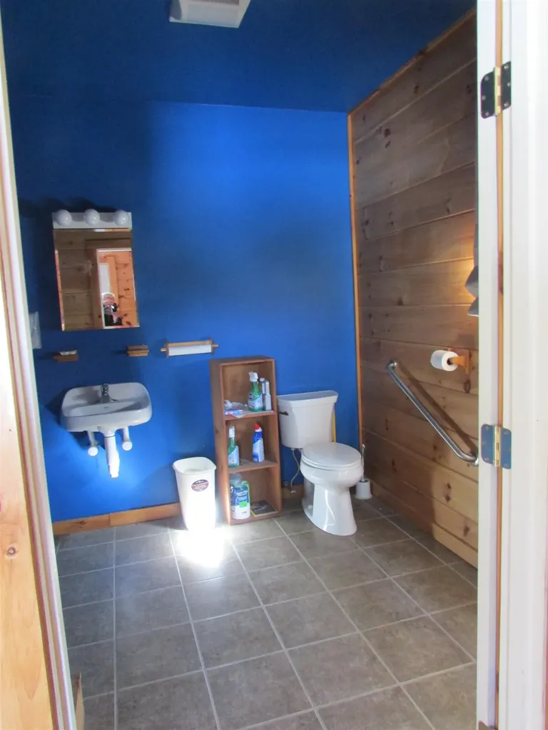 118 Shippee Lane Sharon VT 05065