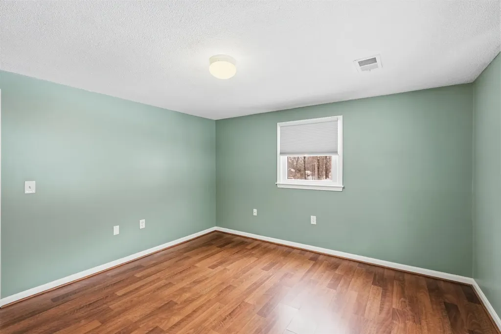 120 B Barretts Hill Road Hudson NH 03051