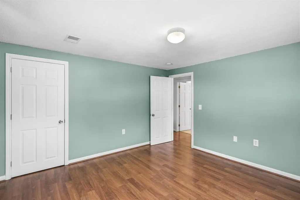 120 B Barretts Hill Road Hudson NH 03051