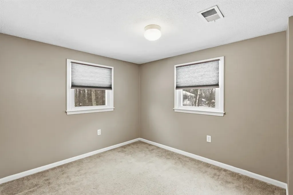 120 B Barretts Hill Road Hudson NH 03051