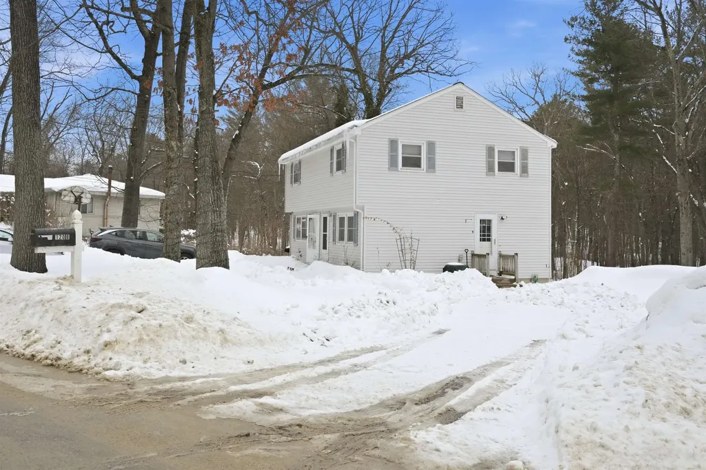 120 B Barretts Hill Road Hudson NH 03051