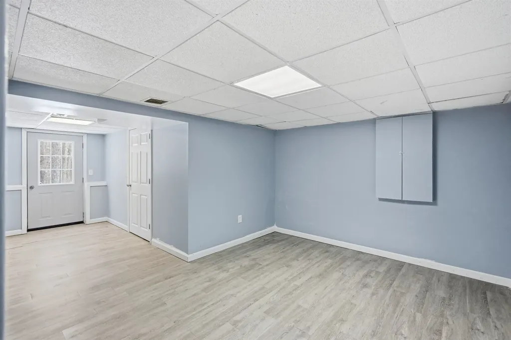 120 B Barretts Hill Road Hudson NH 03051