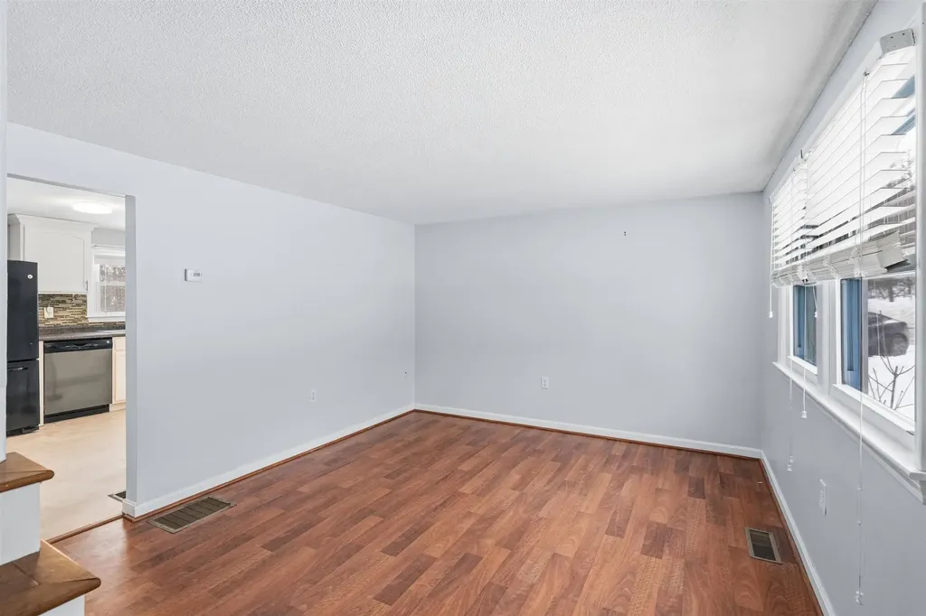 120 B Barretts Hill Road Hudson NH 03051