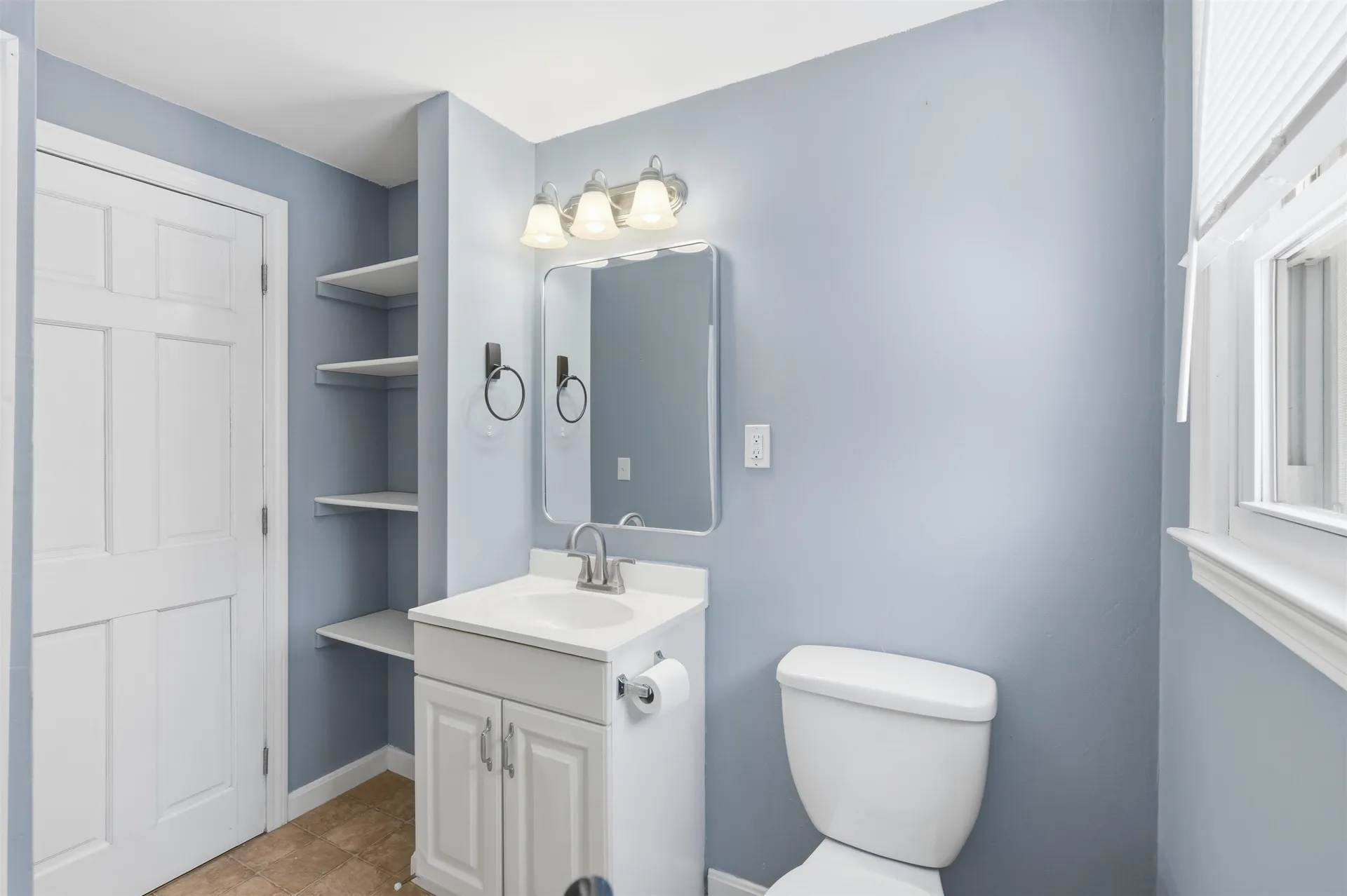 120 B Barretts Hill Road Hudson NH 03051