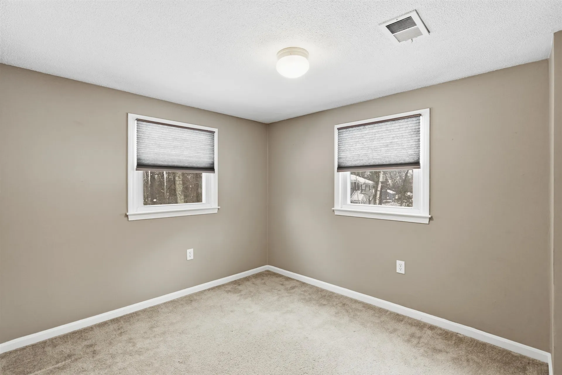 120 B Barretts Hill Road Hudson NH 03051