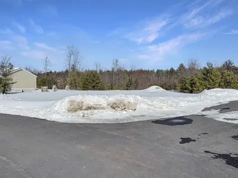 35 Margarets Way Ossipee NH 03864