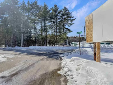 35 Margarets Way Ossipee NH 03864