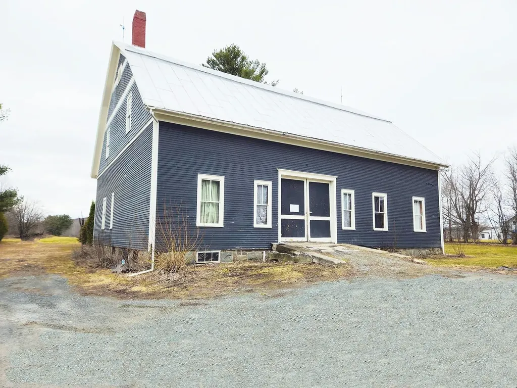 527 Main Street Enosburg VT 05450