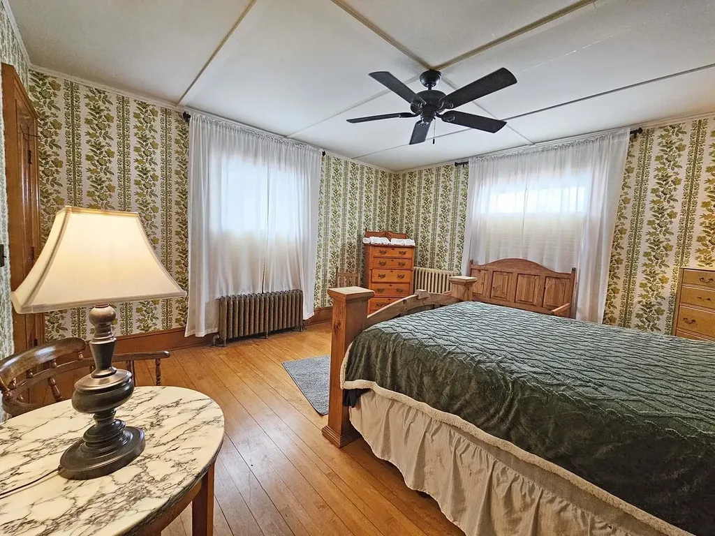 527 Main Street Enosburg VT 05450