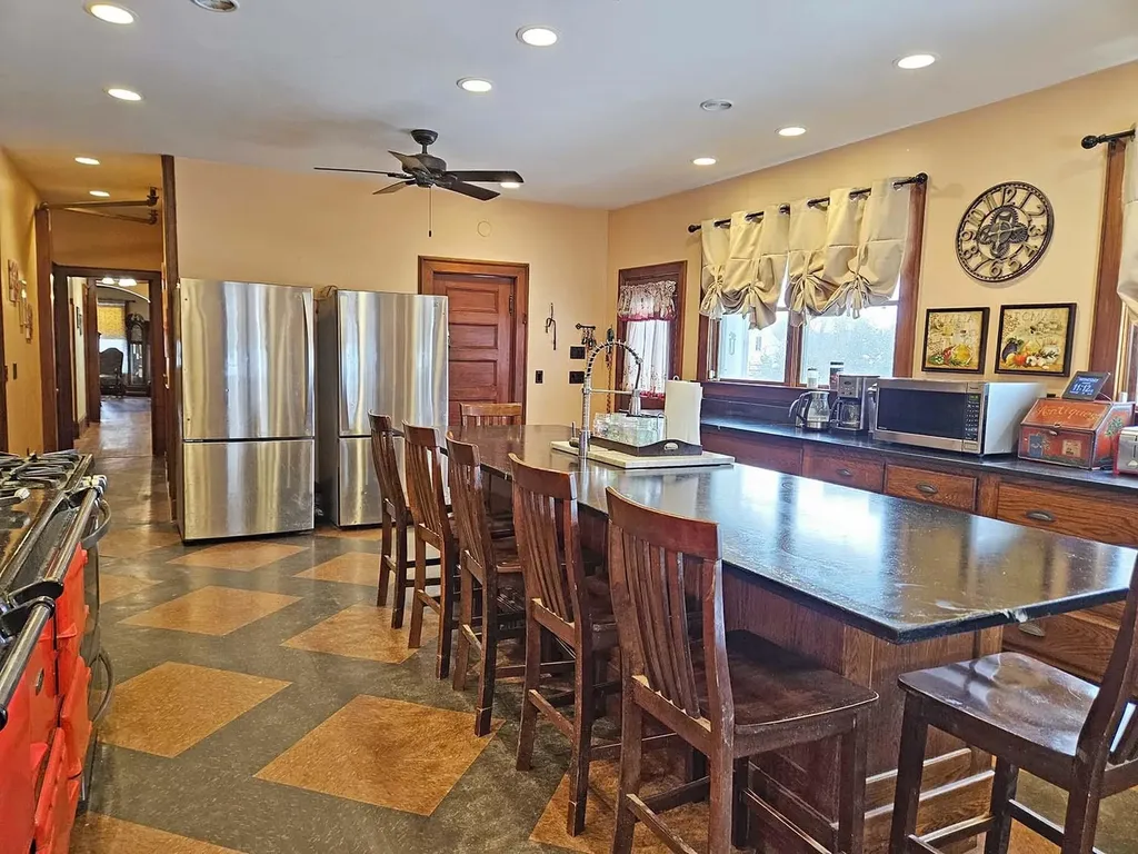 527 Main Street Enosburg VT 05450