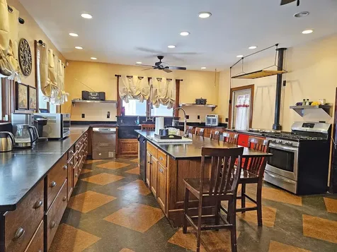 527 Main Street Enosburg VT 05450