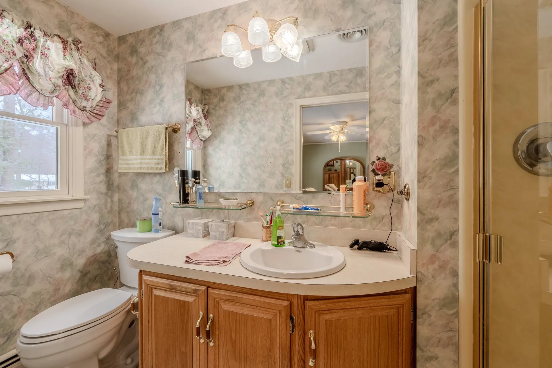 15 Easthill Drive Hudson NH 03051