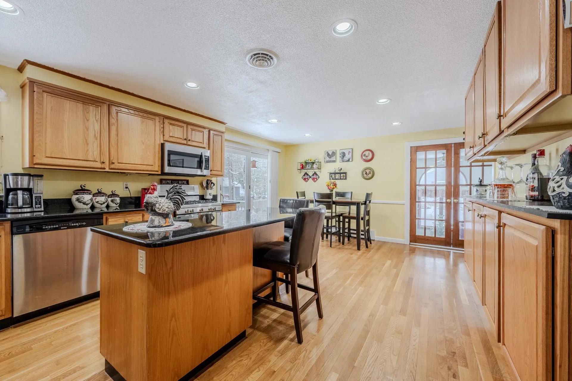 15 Easthill Drive Hudson NH 03051